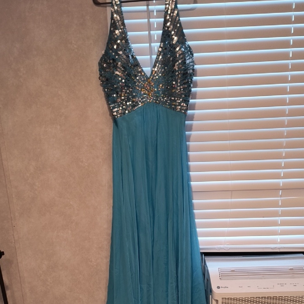 Elegant Blue Sequin Prom Dress